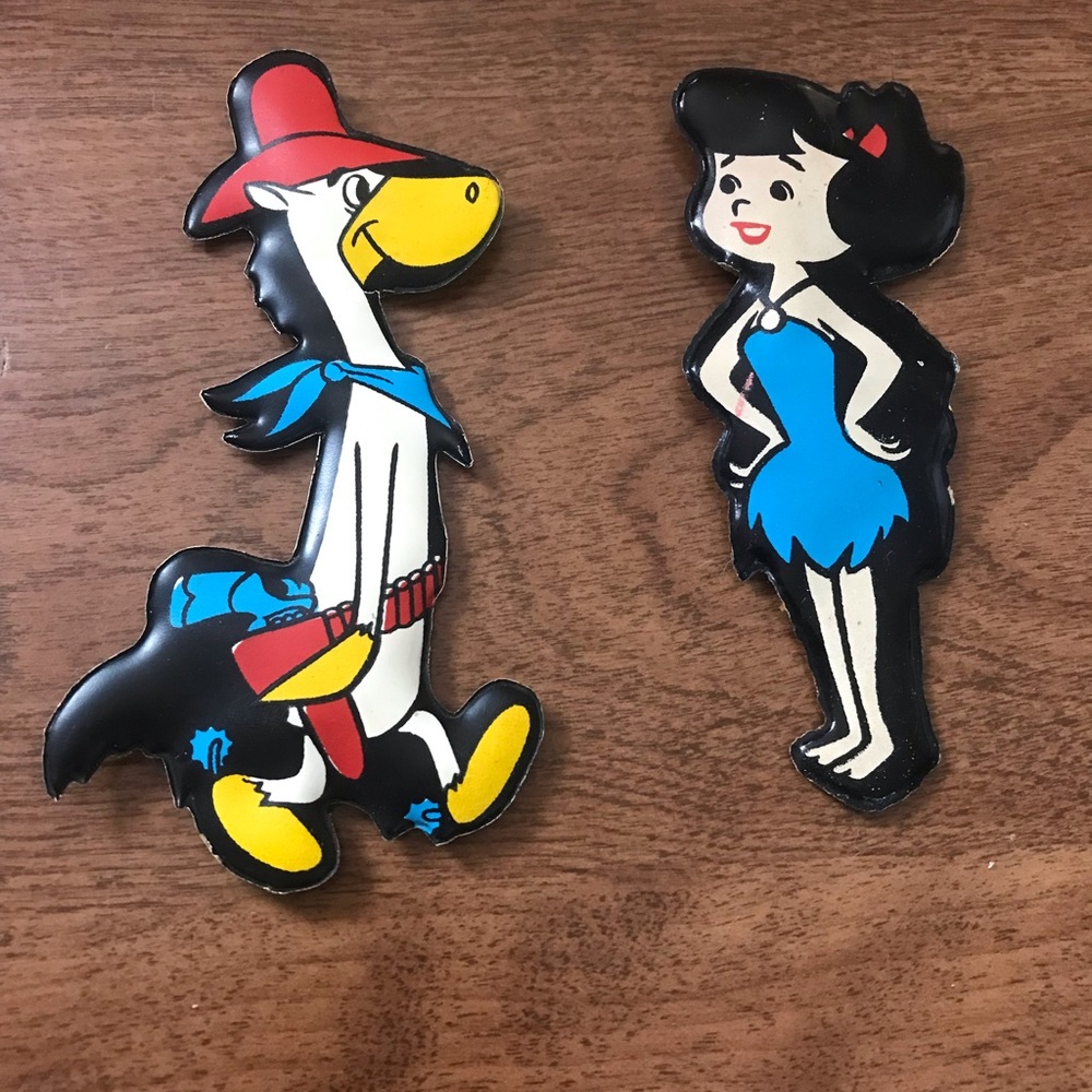 Hanna Barbera ‘Quick draw McGraw magnet, Betty Rubble magnet